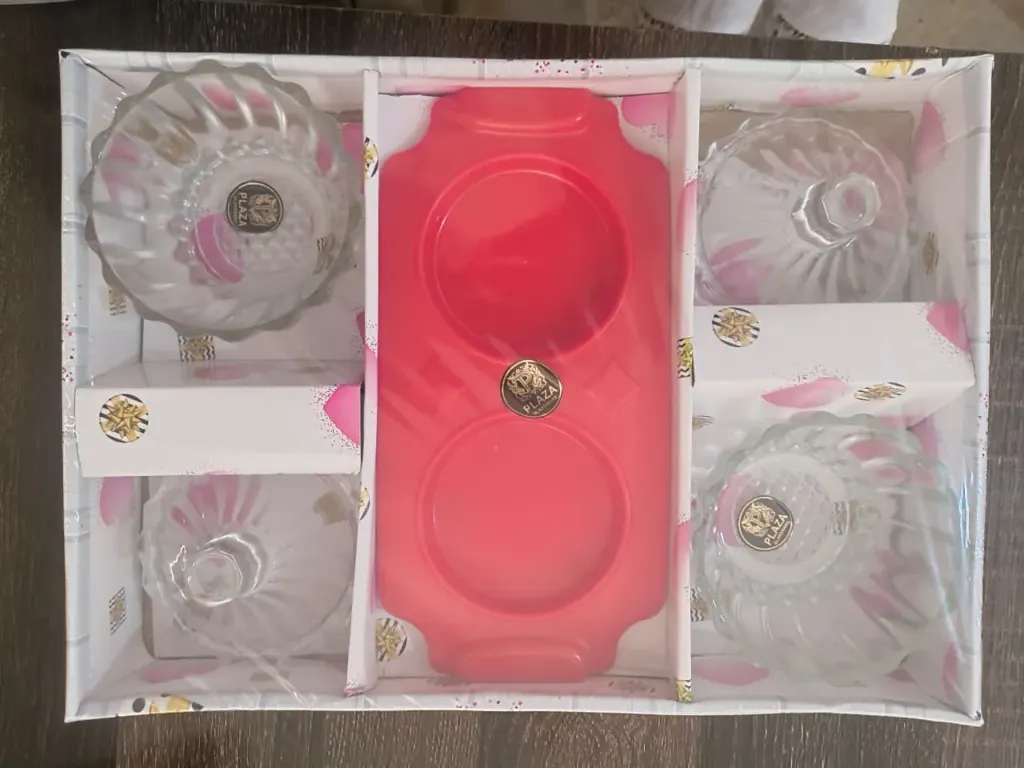 4 Katori and tray sets for kitchen